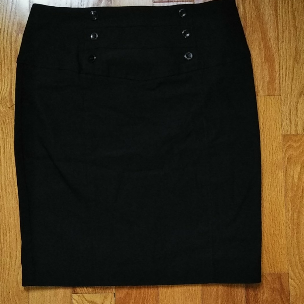 Black pencil skirt